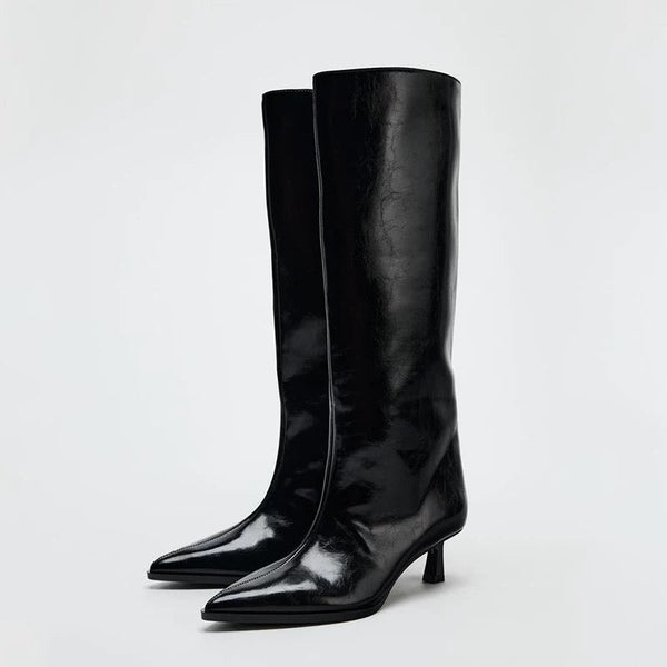 Kitten-Heel Stiefel